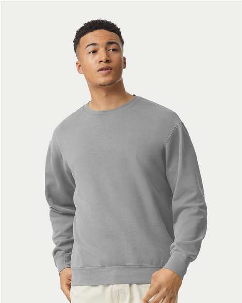 Unisex Garment-Dyed Lightweight Fleece Crewneck Sweatshirt