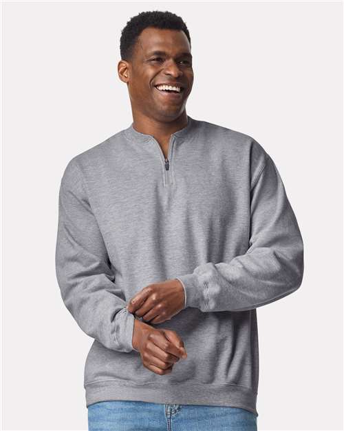 Unisex Softstyle® Midweight 1/4 Zip Sweatshirt