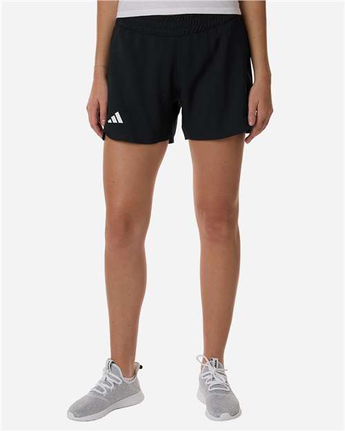 Women's D4T Woven 3" Shorts