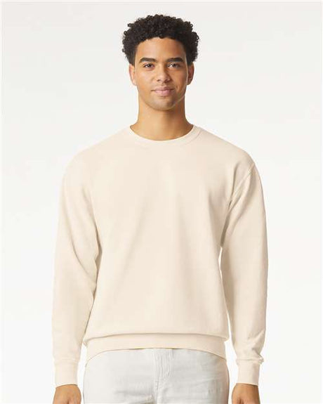 Unisex Garment-Dyed Lightweight Fleece Crewneck Sweatshirt
